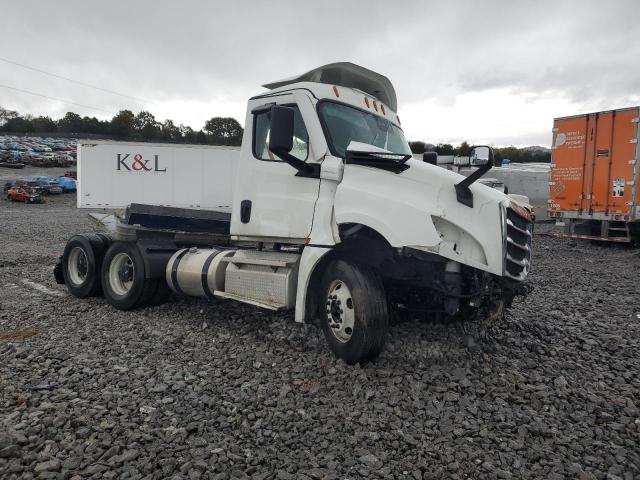 2024 FREIGHTLINER CASCADIA 1, 