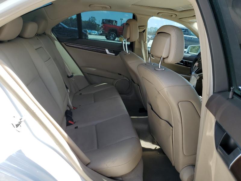 WDDGF8AB8ER324981 - 2014 MERCEDES-BENZ C 300 4MATIC WHITE photo 10