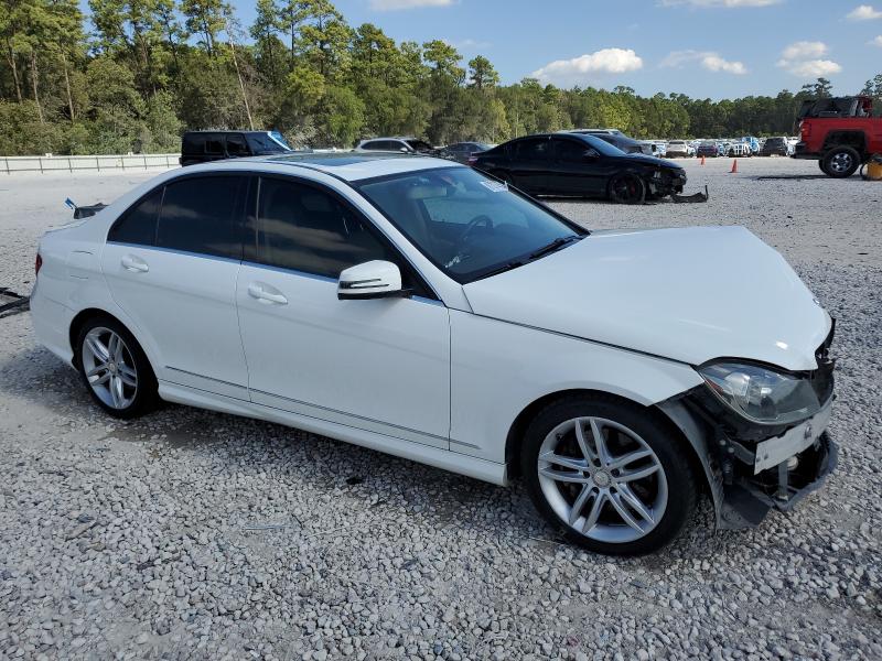 WDDGF8AB8ER324981 - 2014 MERCEDES-BENZ C 300 4MATIC WHITE photo 4