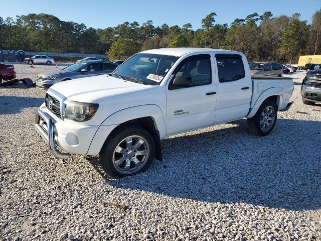5TFJU4GN1BX008894 - 2011 TOYOTA TACOMA DOUBLE CAB PRERUNNER WHITE photo 1