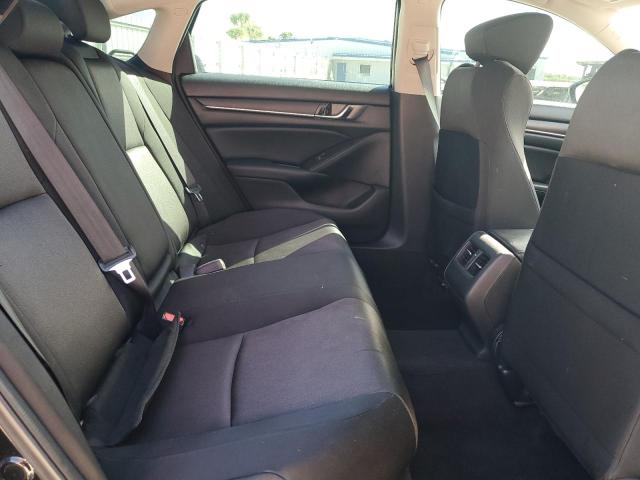 1HGCV1F45JA033586 - 2018 HONDA ACCORD EX შავი ფოტო 10