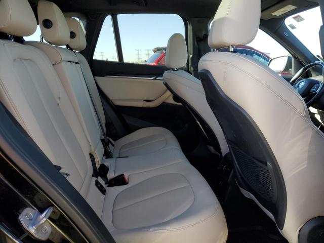 WBXHT3C38J5L27920 - 2018 BMW X1 XDRIVE28I Черный фото 10