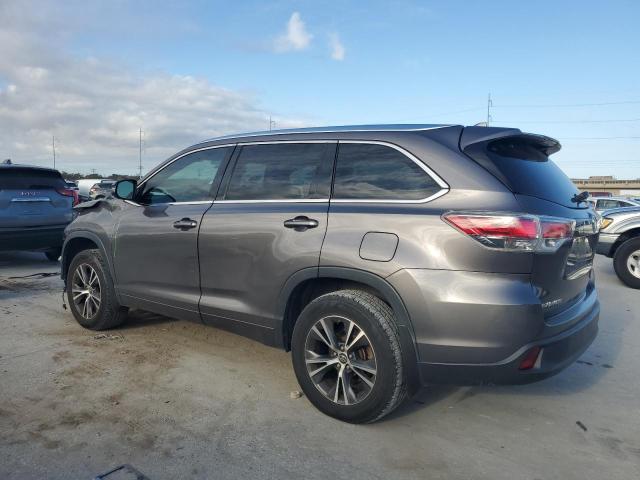 5TDKKRFH4GS159261 - 2016 TOYOTA HIGHLANDER XLE GRAY photo 2