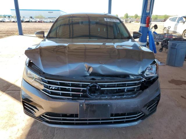 1VWDT7A30HC047790 - 2017 VOLKSWAGEN PASSAT R-LINE Boz foto 5