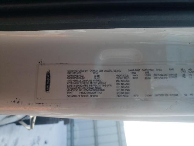 3AKJHLDR8KSKP9588 - 2019 FREIGHTLINER CASCADIA 1 WHITE photo 10