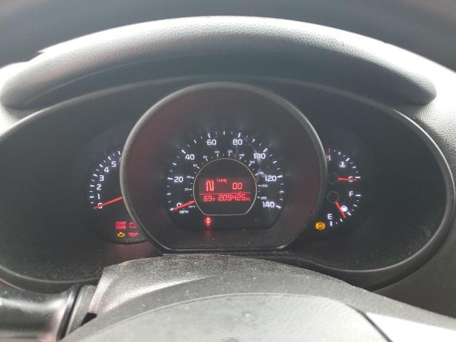 KNDJP3A55J7576736 - 2018 KIA SOUL + GRAY photo 9