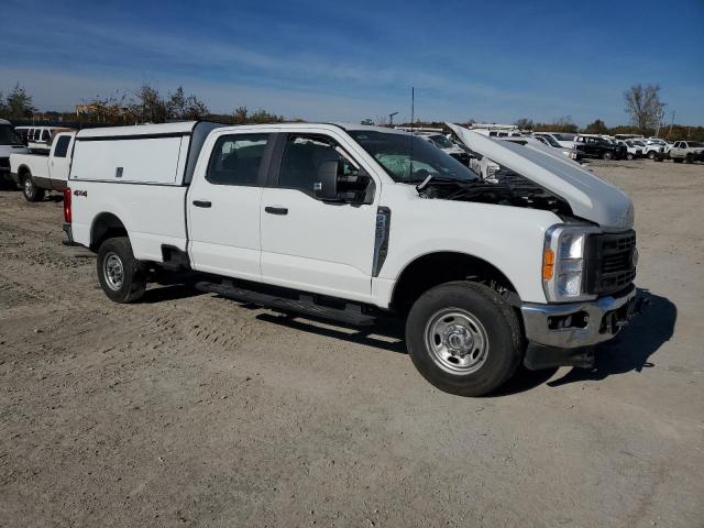 1FT7W2BA2PEC35186 - 2023 FORD F250 SUPER DUTY WHITE photo 4