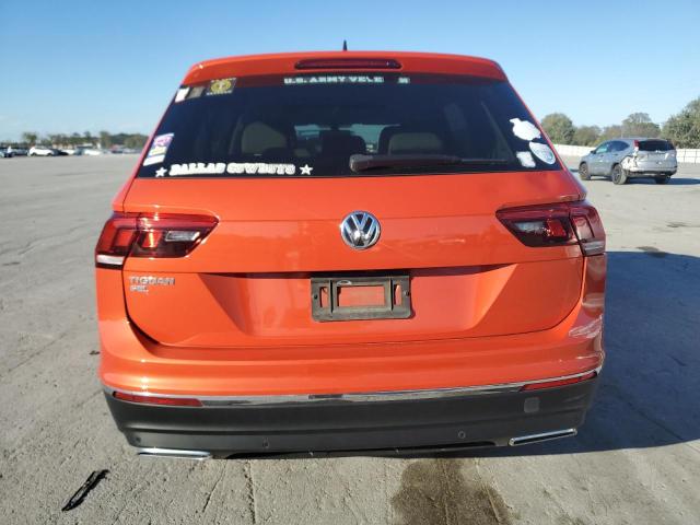 3VV3B7AXXKM132678 - 2019 VOLKSWAGEN TIGUAN SE ORANGE photo 6