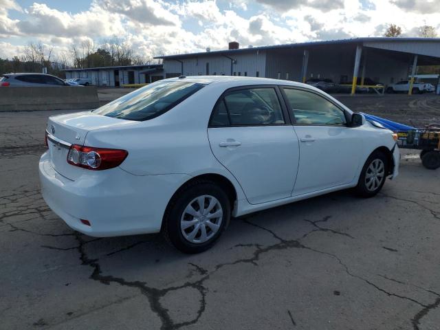 JTDBU4EE8BJ102488 - 2011 TOYOTA COROLLA BASE 白色 照片 3