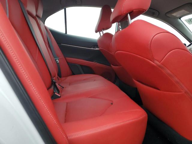 4T1B61HK2KU800079 - 2019 TOYOTA CAMRY XSE Ақ фото 10