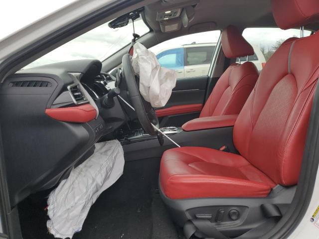 4T1B61HK2KU800079 - 2019 TOYOTA CAMRY XSE Ақ фото 7