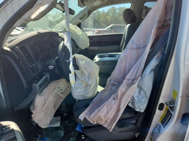 5TFRM5F16AX016222 - 2010 TOYOTA TUNDRA DOUBLE CAB SR5 WHITE photo 7