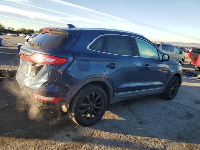 5LMTJ2DHXHUL34054 - 2017 LINCOLN MKC SELECT BLUE photo 3