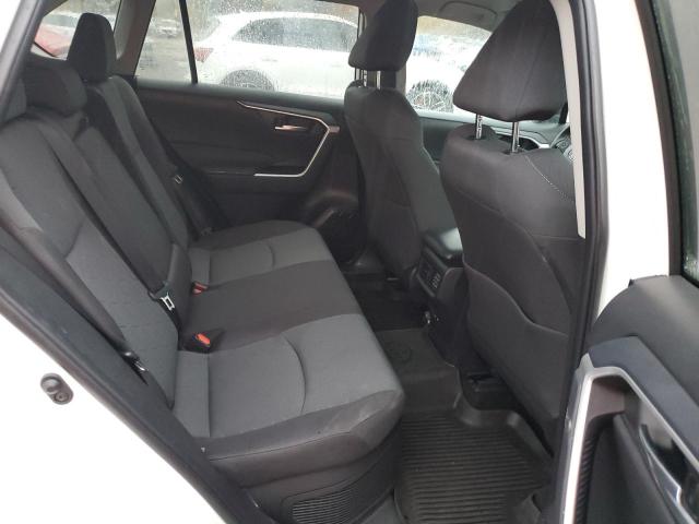 4T3RWRFV3RU157026 - 2024 TOYOTA RAV4 XLE WHITE photo 10