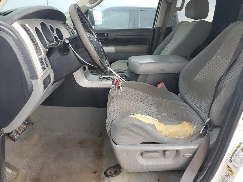 5TFSV54167X004100 - 2007 TOYOTA TUNDRA DOUBLE CAB SR5 WHITE photo 7