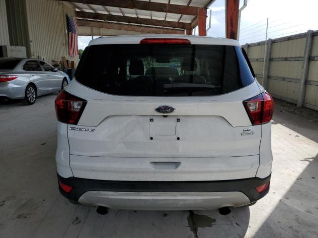 1FMCU0GD0KUA64976 - 2019 FORD ESCAPE SE WHITE photo 6