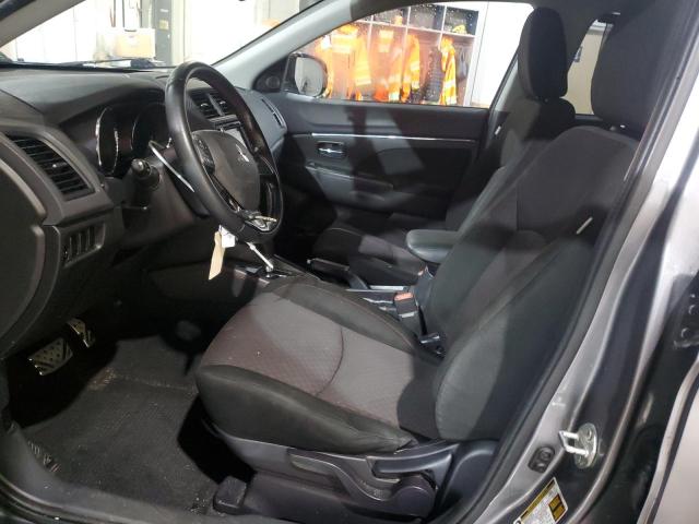 JA4AR3AU6JZ025358 - 2018 MITSUBISHI OUTLANDER ES GRAY photo 7