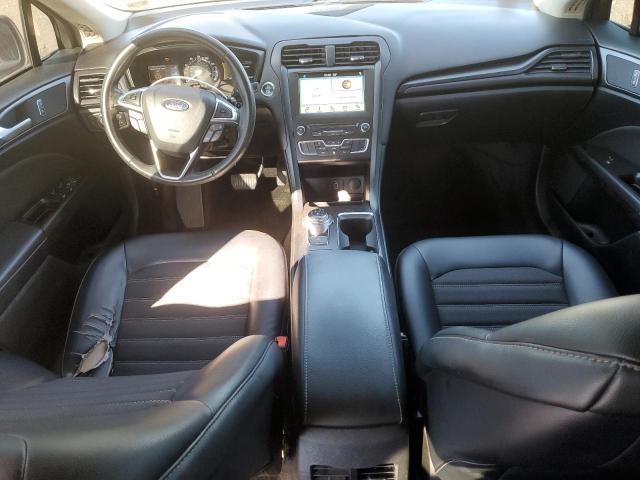 3FA6P0HD6JR265624 - 2018 FORD FUSION SE BLUE photo 8