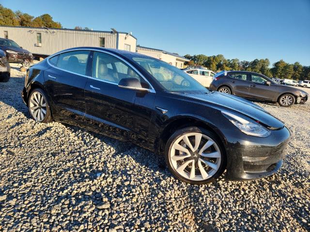 5YJ3E1EA0JF046615 - 2018 TESLA MODEL 3 Qara foto 4