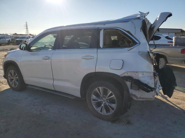 5TDKKRFH6FS053490 - 2015 TOYOTA HIGHLANDER XLE WHITE photo 2