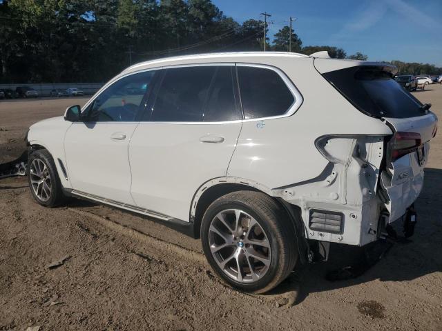 5UXCR4C06P9P10532 - 2023 BMW X5 SDRIVE 40I WHITE photo 2