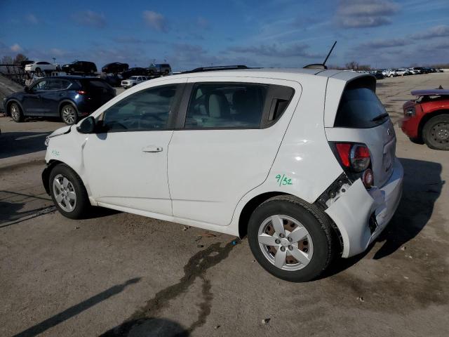 1G1JA6SH3G4173143 - 2016 CHEVROLET SONIC LS 白色 照片 2