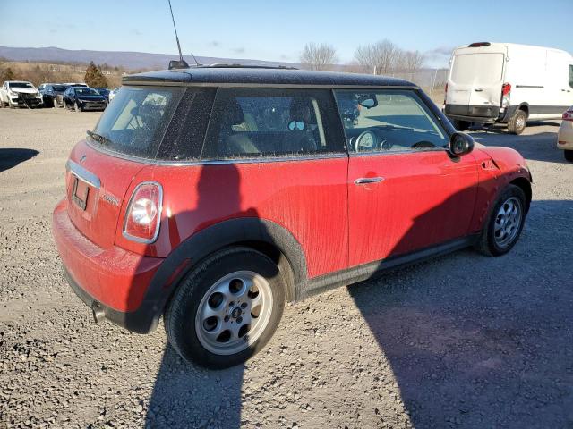 WMWSU3C53DT370639 - 2013 MINI COOPER RED photo 3