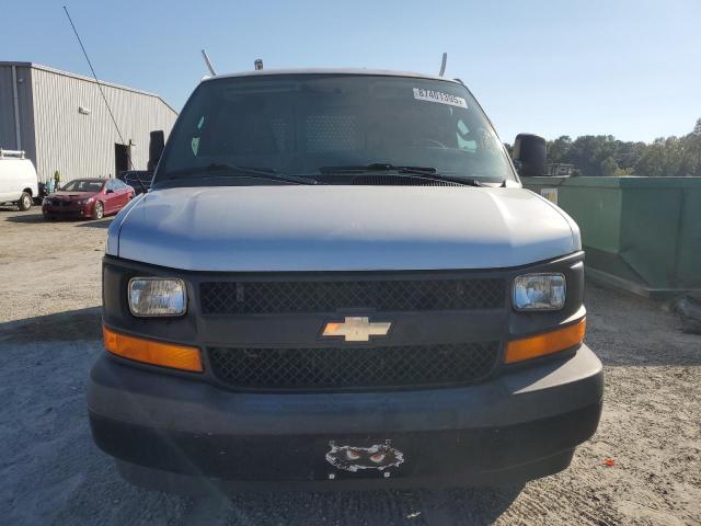 1GCWGAFF0H1176625 - 2017 CHEVROLET EXPRESS G2 Серебристый фото 5