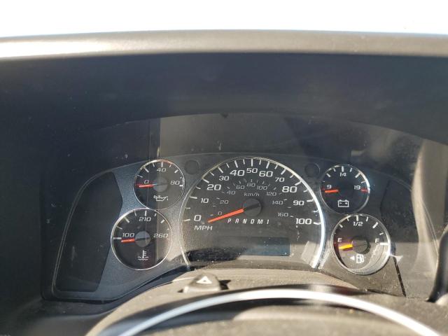 1GCWGAFF0H1176625 - 2017 CHEVROLET EXPRESS G2 Серебристый фото 9