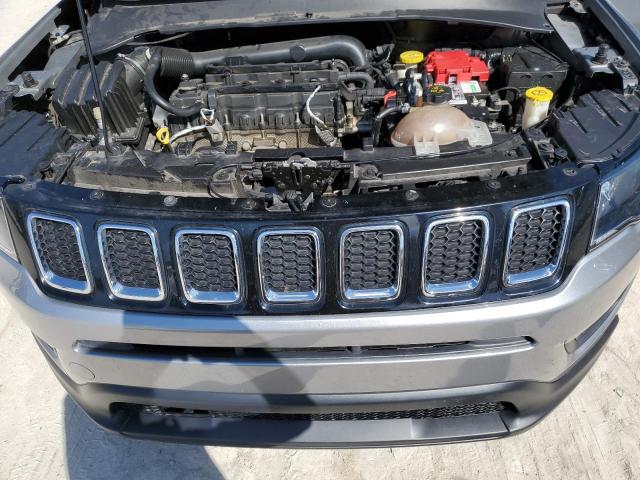 3C4NJCBB6LT252930 - 2020 JEEP COMPASS LATITUDE SILVER photo 12