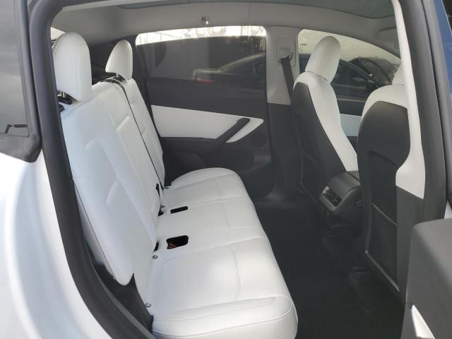 7SAYGDEF4NF407656 - 2022 TESLA MODEL Y 白色 照片 11