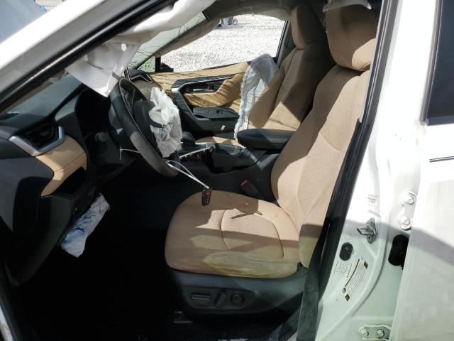 JTMW1RFV6LD058822 - 2020 TOYOTA RAV4 XLE WHITE photo 7
