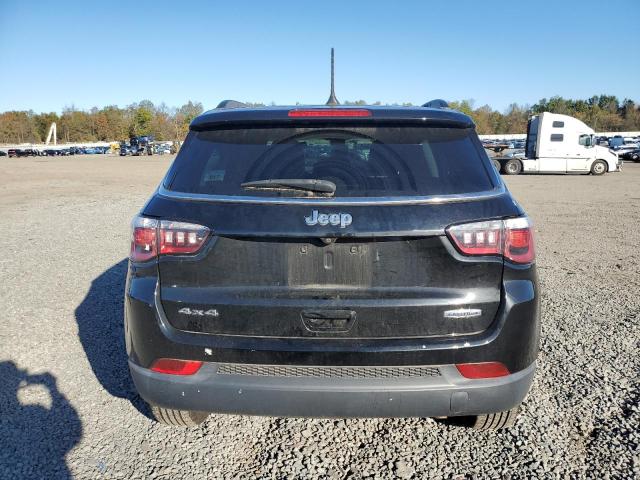 3C4NJDBB6KT593930 - 2019 JEEP COMPASS LATITUDE შავი ფოტო 6