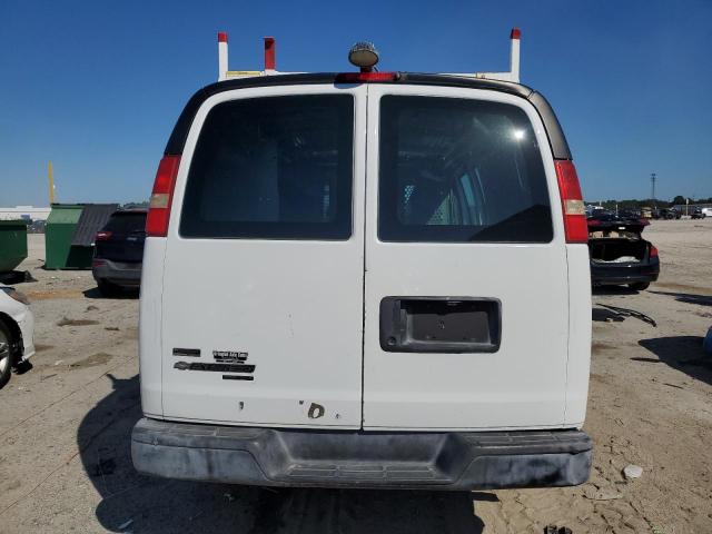1GCZGTCG7B1137513 - 2011 CHEVROLET EXPRESS G3 WHITE photo 6