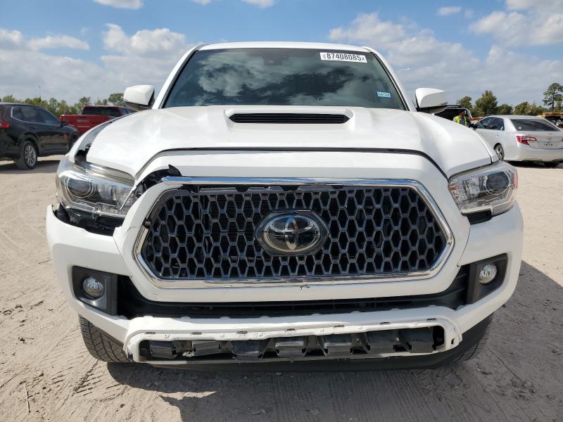 3TMAZ5CN3JM056186 - 2018 TOYOTA TACOMA DOUBLE CAB Blanc photo 5