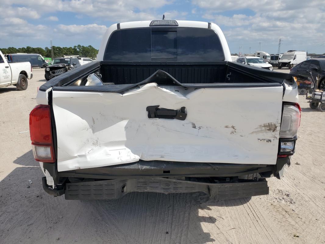 3TMAZ5CN3JM056186 - 2018 TOYOTA TACOMA DOUBLE CAB Blanc photo 6