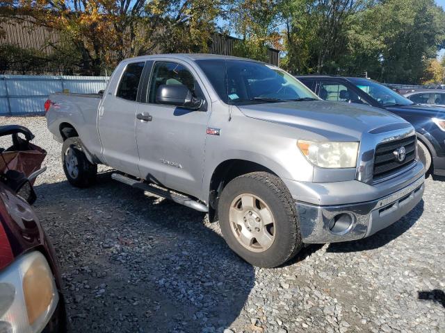 5TFBV541X7X009008 - 2007 TOYOTA TUNDRA DOUBLE CAB SR5 GRAY photo 4