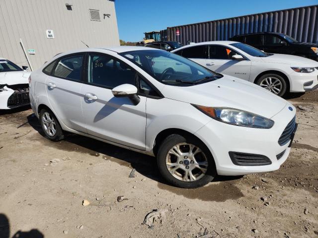 3FADP4BJ2FM223954 - 2015 FORD FIESTA SE WHITE photo 4