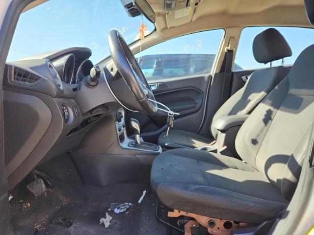 3FADP4BJ2FM223954 - 2015 FORD FIESTA SE WHITE photo 7