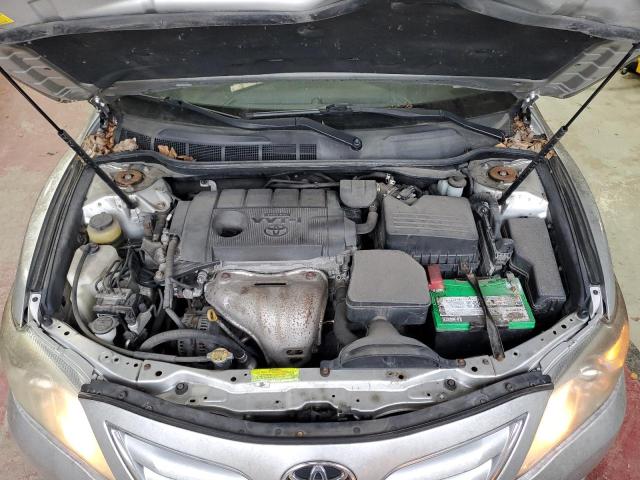 4T1BF3EK9BU143247 - 2011 TOYOTA CAMRY BASE Srebrny zdjęcie 11