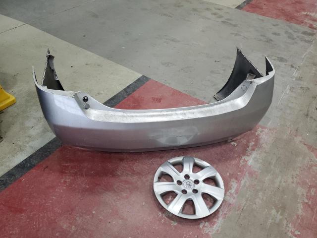 4T1BF3EK9BU143247 - 2011 TOYOTA CAMRY BASE Srebrny zdjęcie 12