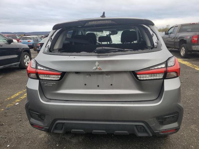 JA4APUAUXMU019916 - 2021 MITSUBISHI OUTLANDER ES Արծաթագույն լուսանկար 6