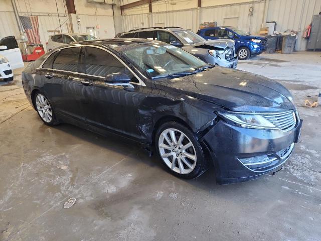 3LN6L2J93GR632474 - 2016 LINCOLN MKZ BLACK photo 4