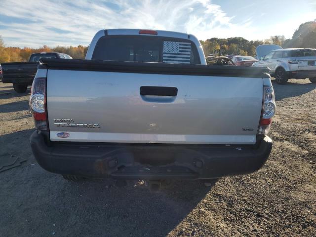 3TMLU4EN6BM064329 - 2011 TOYOTA TACOMA DOUBLE CAB SILVER photo 6