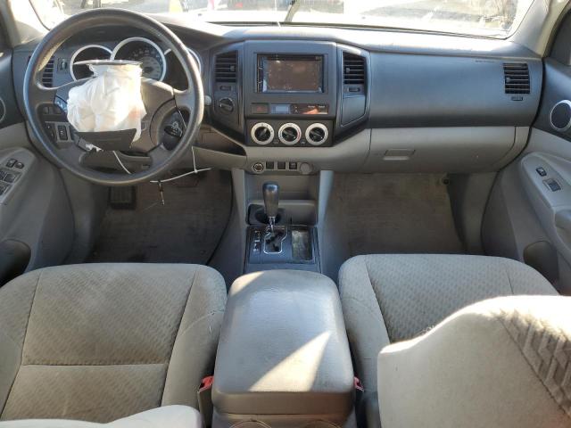 3TMLU4EN6BM064329 - 2011 TOYOTA TACOMA DOUBLE CAB SILVER photo 8