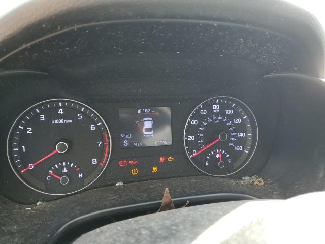 3KPF24AD0KE120954 - 2019 KIA FORTE FE Schwarz Foto 9