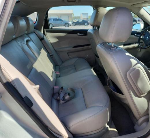 2G1WU57M991303566 - 2009 CHEVROLET IMPALA LTZ 银色 照片 10