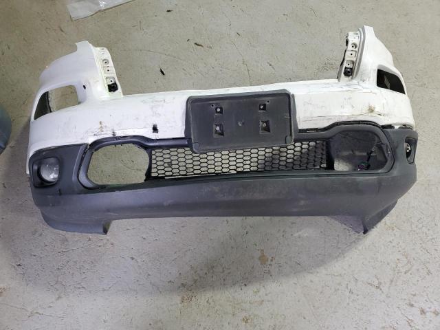 1C4PJLCB0GW338726 - 2016 JEEP CHEROKEE LATITUDE WHITE photo 13