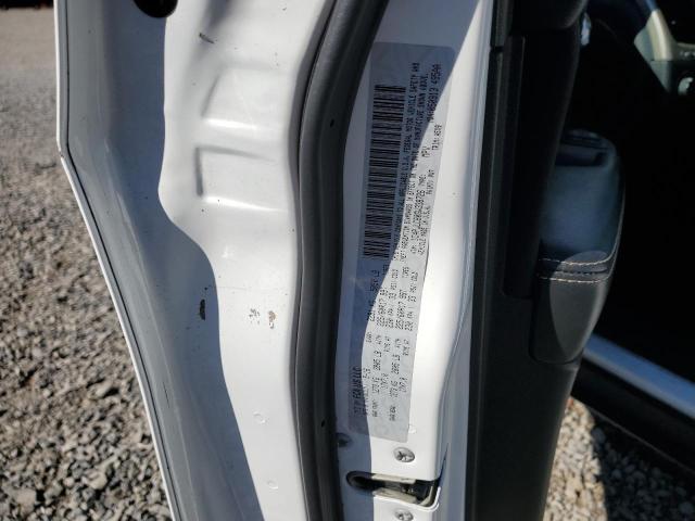 1C4PJLCB0GW338726 - 2016 JEEP CHEROKEE LATITUDE WHITE photo 14