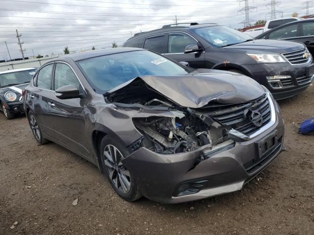 1N4AL3AP9GC141964 - 2016 NISSAN ALTIMA 2.5 Braun Foto 4